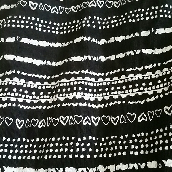NWT. Girl's black/white scooter  skirt size 4T - Picture 5 of 5